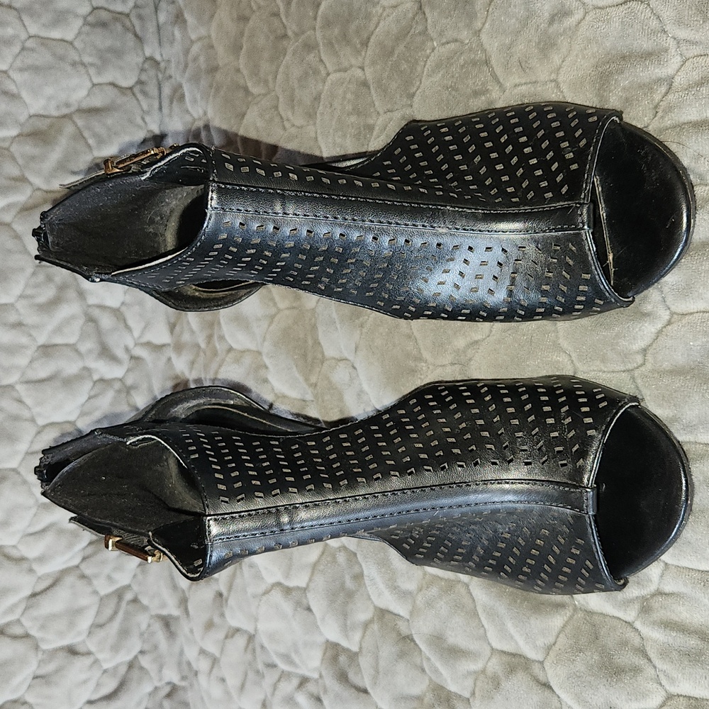 Womens heels